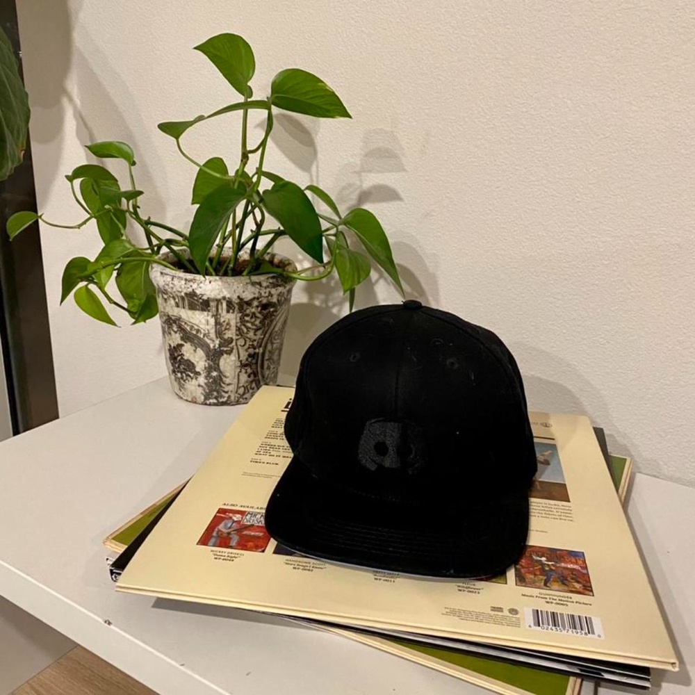 Discord snapback hat